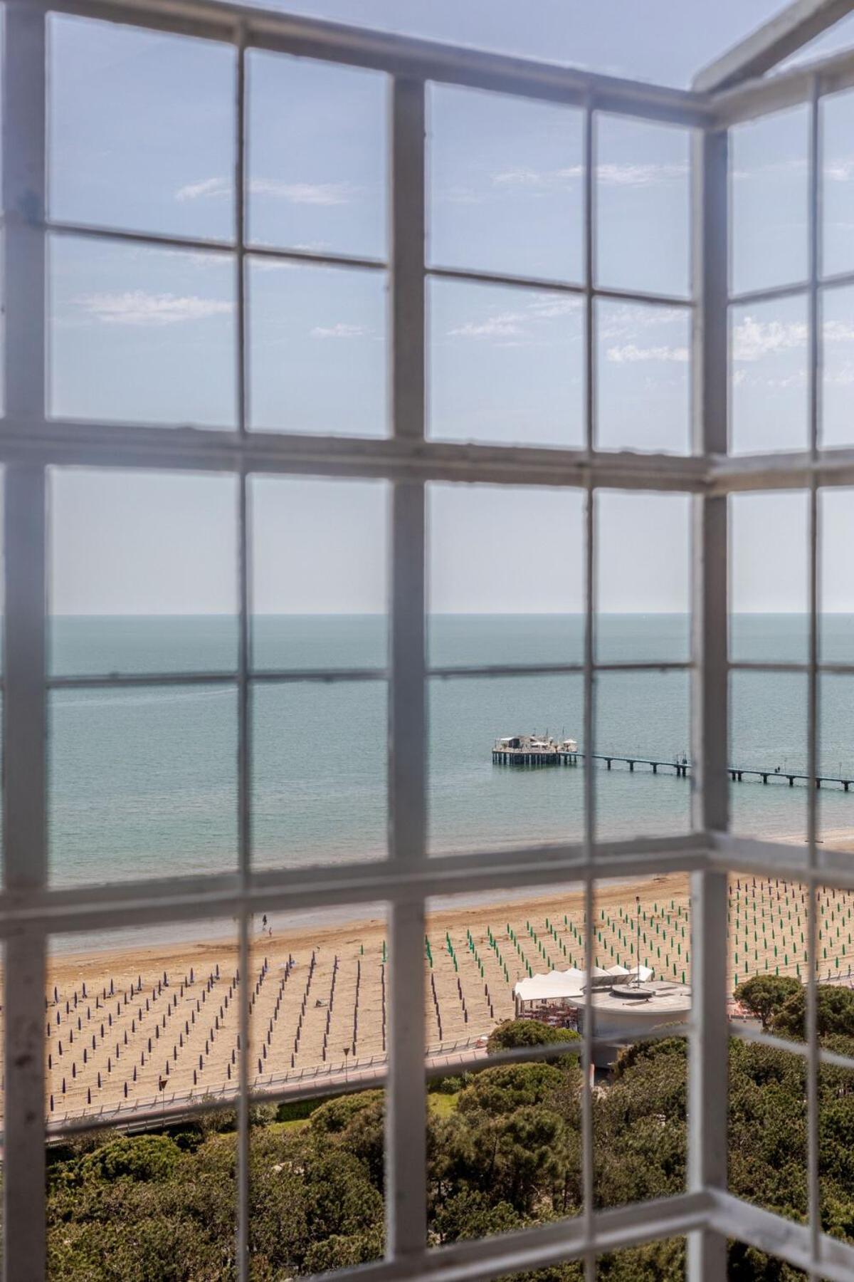 Skyline Lignano Lejlighed Lignano Sabbiadoro Eksteriør billede